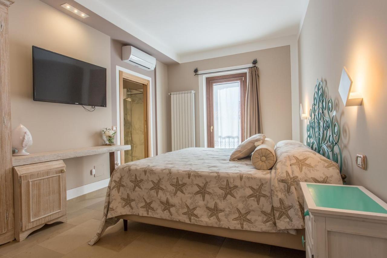 Residenza Sveva Bed & Breakfast แตร์โมลิ ภายนอก รูปภาพ