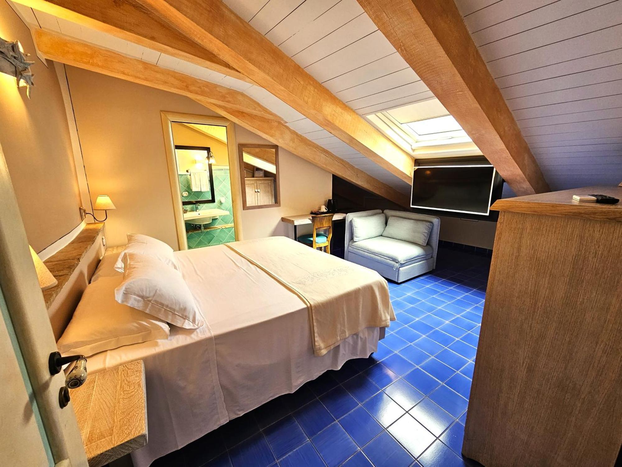 Residenza Sveva Bed & Breakfast แตร์โมลิ ภายนอก รูปภาพ