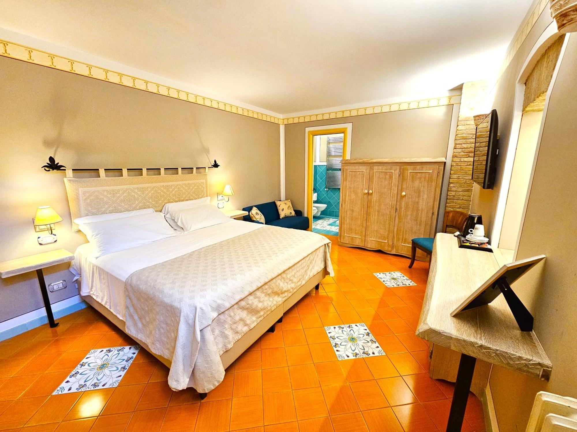 Residenza Sveva Bed & Breakfast แตร์โมลิ ภายนอก รูปภาพ