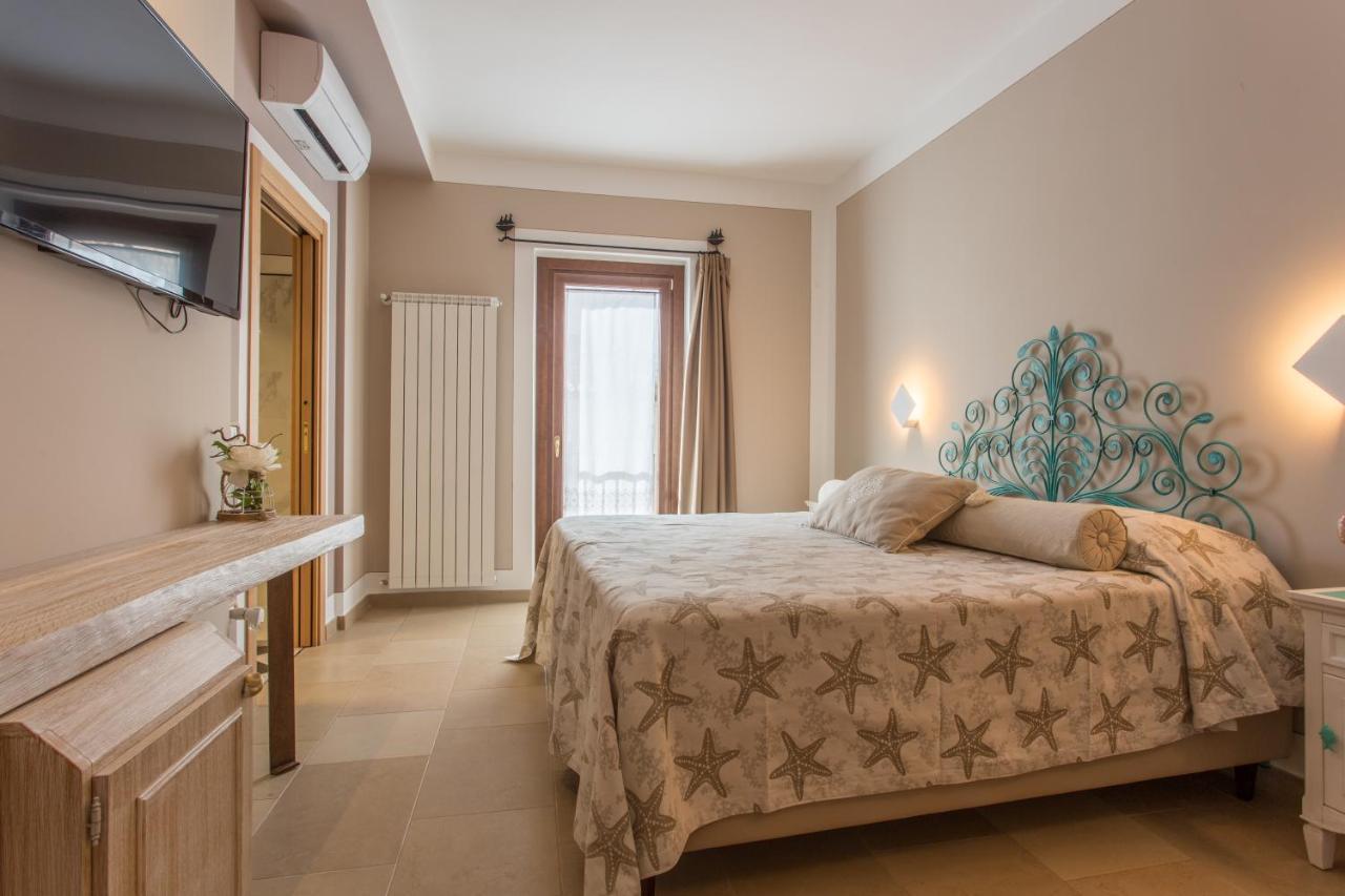Residenza Sveva Bed & Breakfast แตร์โมลิ ภายนอก รูปภาพ